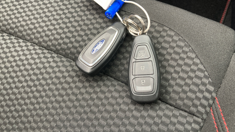 Ford Puma 1.0 EcoBoost Hybrid mHEV 155 ST-Line 5dr Petrol Hatchback